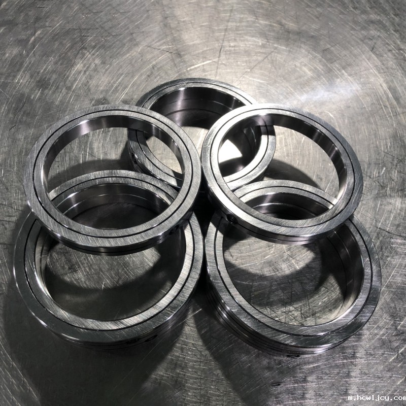 交叉滚子轴承和米兰娱乐直播app的区别有哪些?详解两者优势